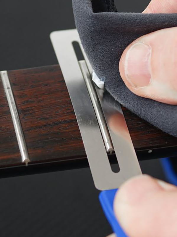 Music Nomad Grip Guard 3 Pro, 3 Tailles : Small, Medium, Jumbo - Outils Guitare & Basse - Variation 1