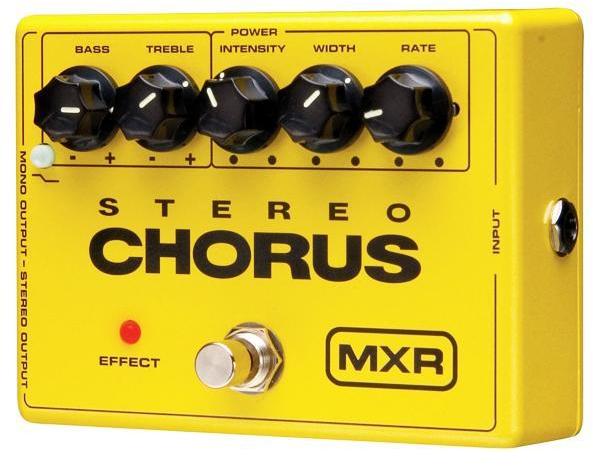 Pédale chorus / flanger / phaser / tremolo Mxr M 134 Stereo Chorus