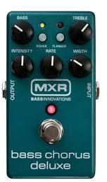 Pedale chorus / flanger / phaser / modul. / trem. Mxr M83 Bass Chorus Deluxe