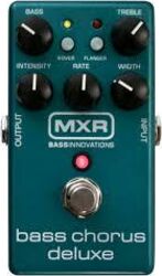 Pedale chorus / flanger / phaser / modul. / trem. basse Mxr M83 Bass Chorus Deluxe