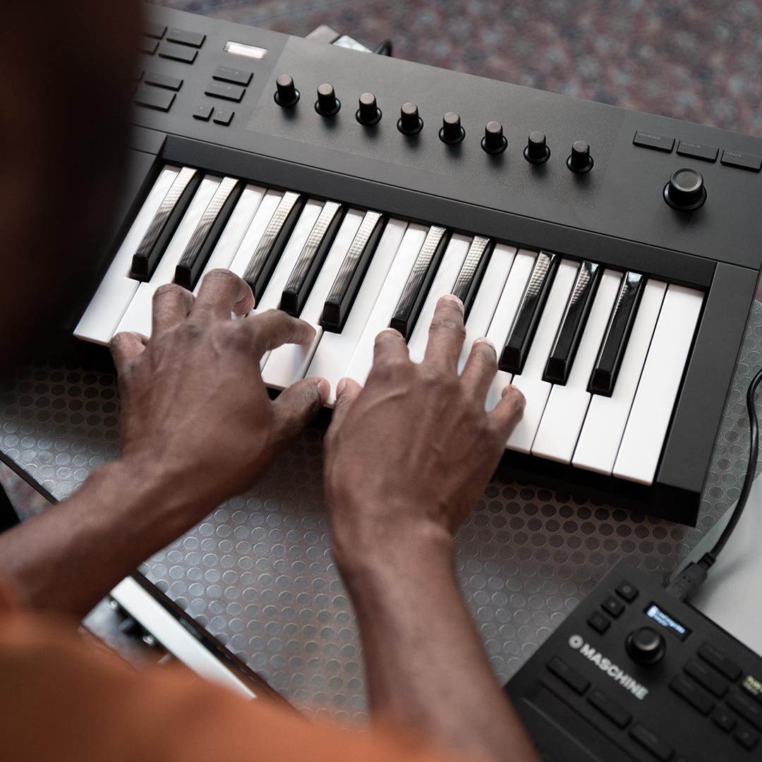 native instruments a25