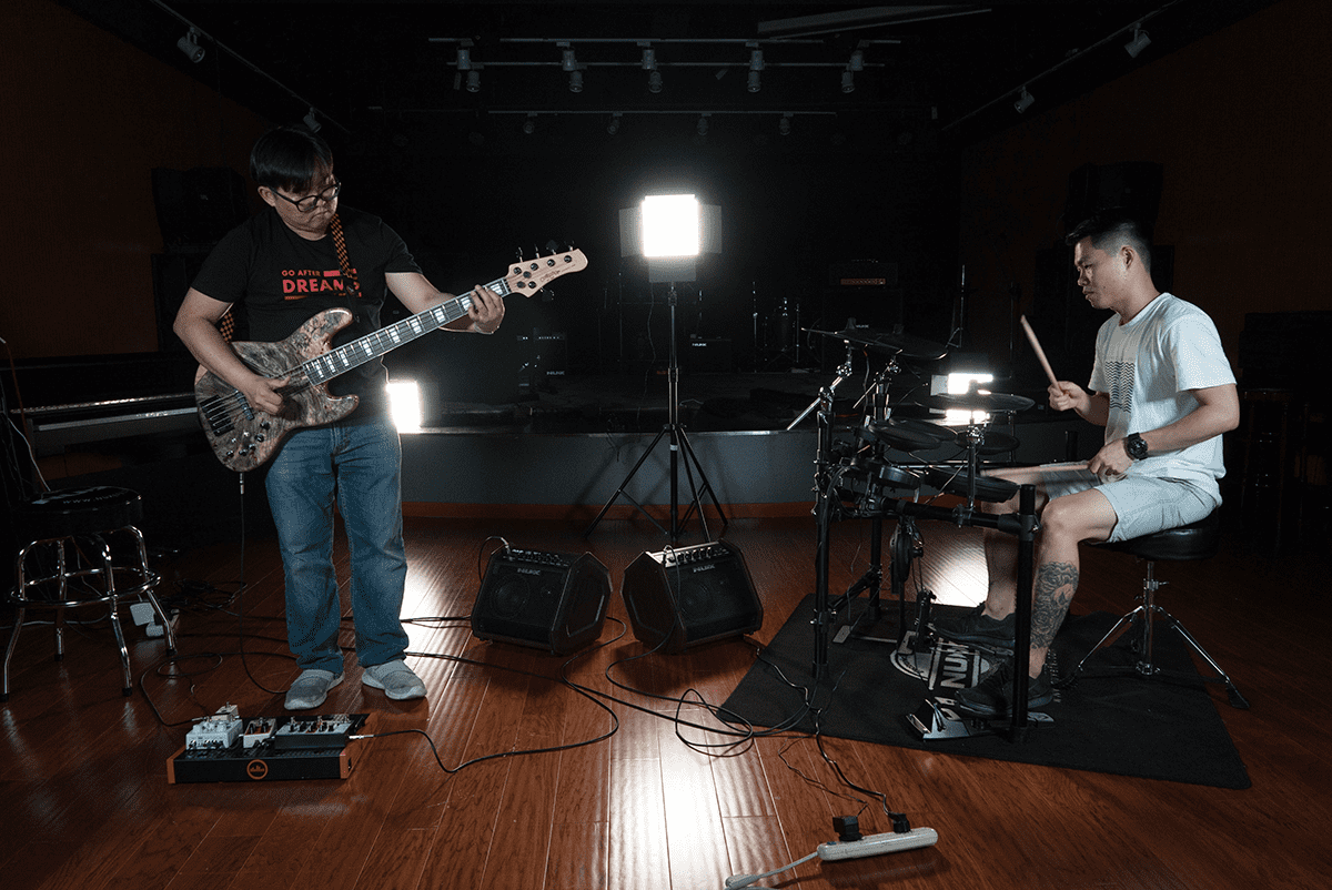 Nux 50w Large Bande - 6,5 - SystÊme AmplifiÉ Batterie Électronique - Variation 4