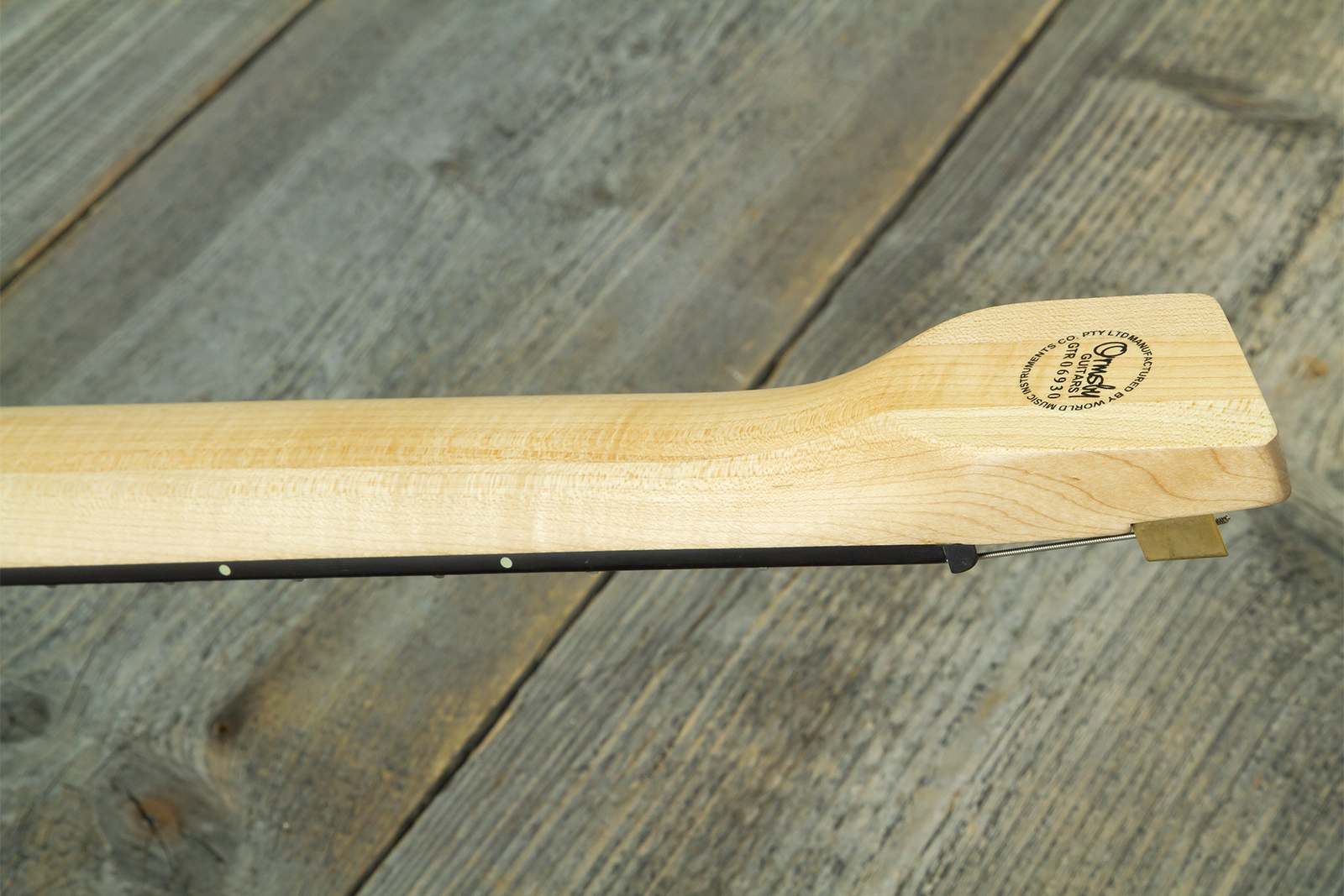 Ormsby Goliath Headless 7 Gtr Run 14 7c Multiscale 2h Ht Eb - Shell Pink - Guitare Électrique Multi-scale - Variation 12