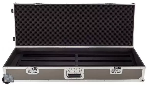 Pedalboards Pedal train Terra 42 TCW (Tour Case With Wheels)
