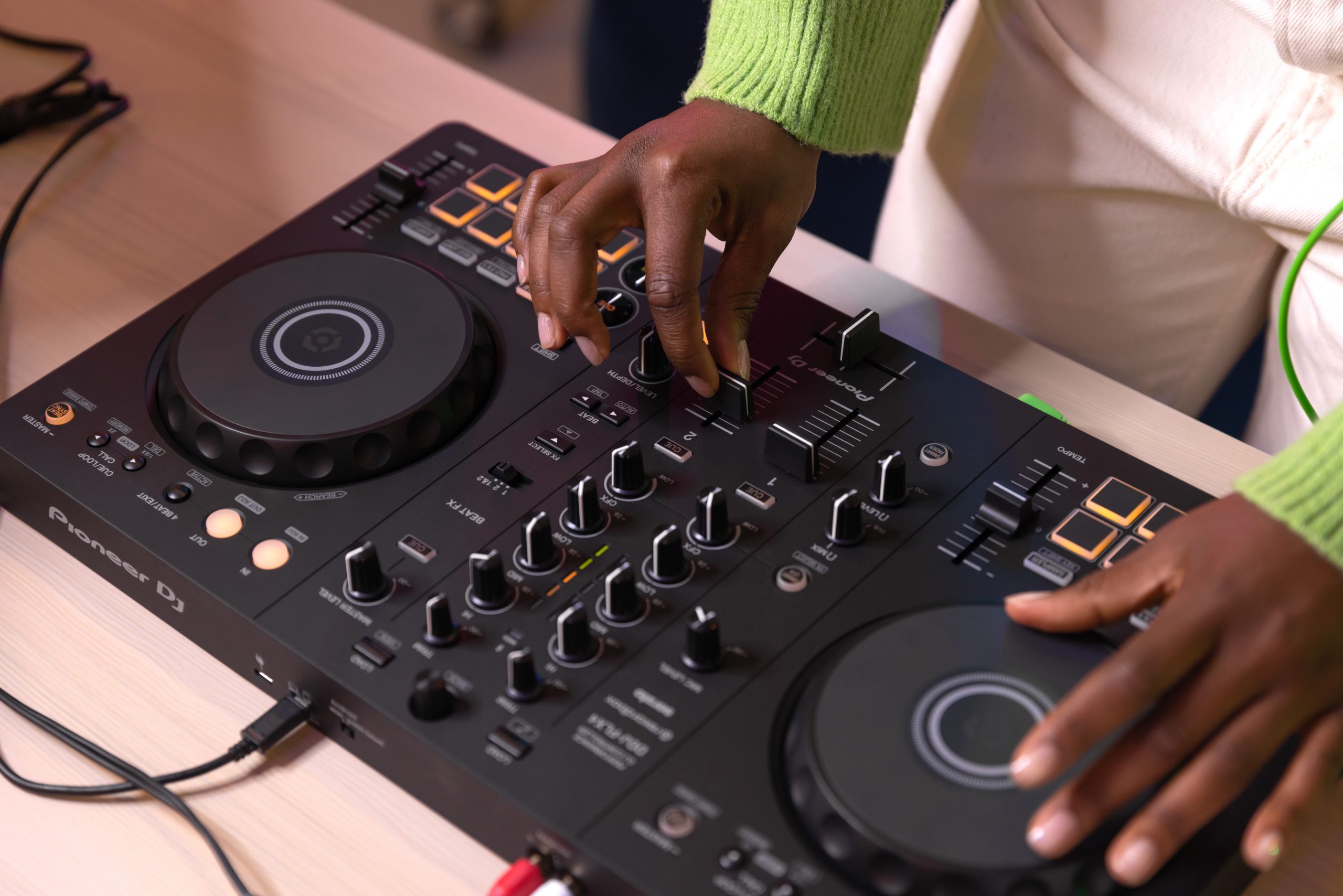 Pioneer Dj Ddj-flx4 - ContrÔleur Dj Usb - Variation 7