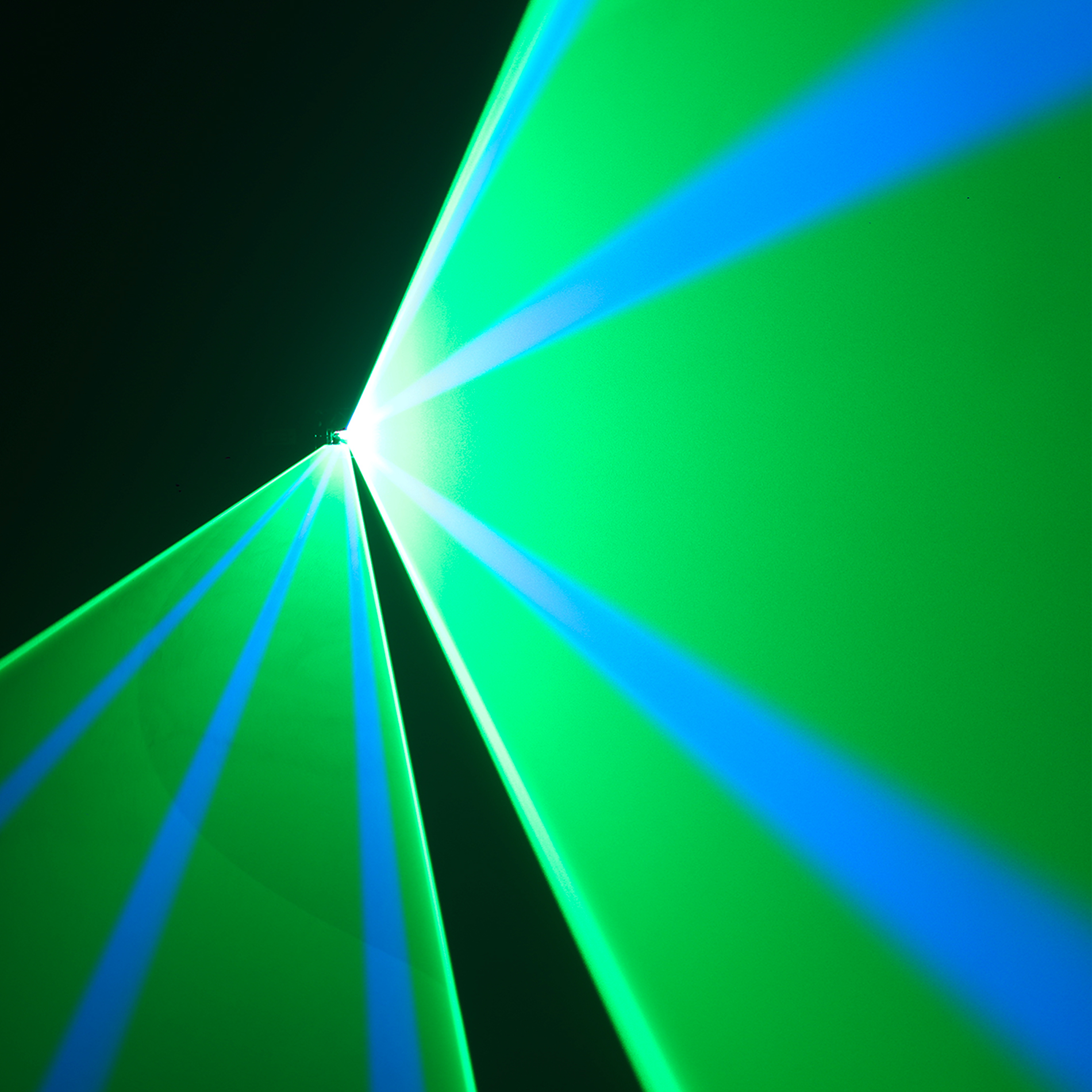 Power Lighting Atena 6k Rgb - Laser - Variation 9