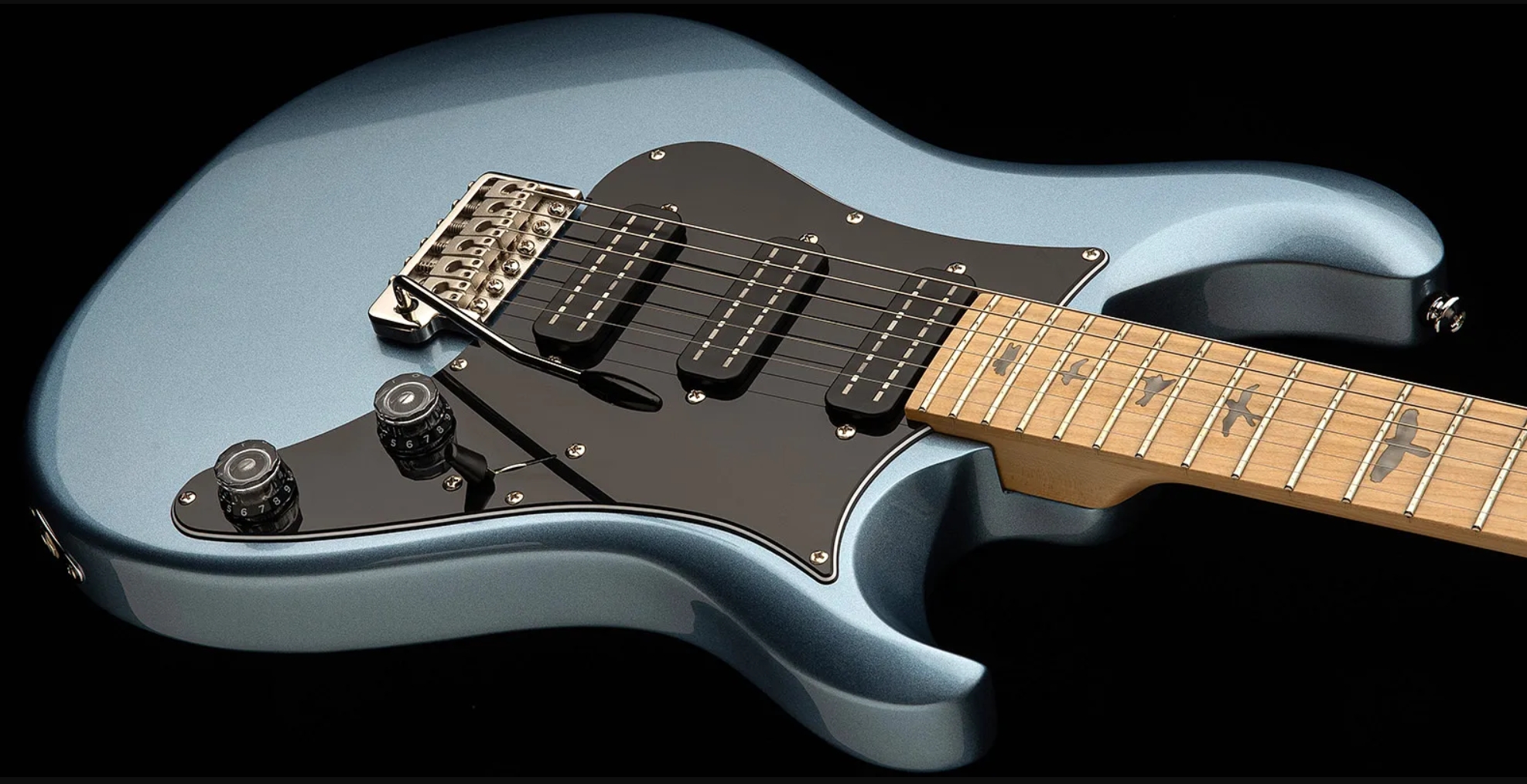 Prs Nf3 Maple Se Bolt-on 3mh Trem Mn - Ice Blue Metallic - Guitare Électrique Double Cut - Variation 3