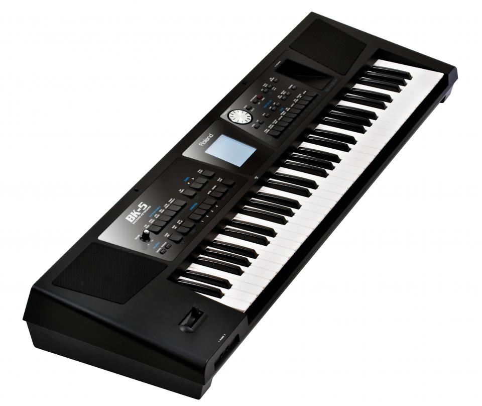 Roland Bk5 - Clavier Arrangeur - Variation 1