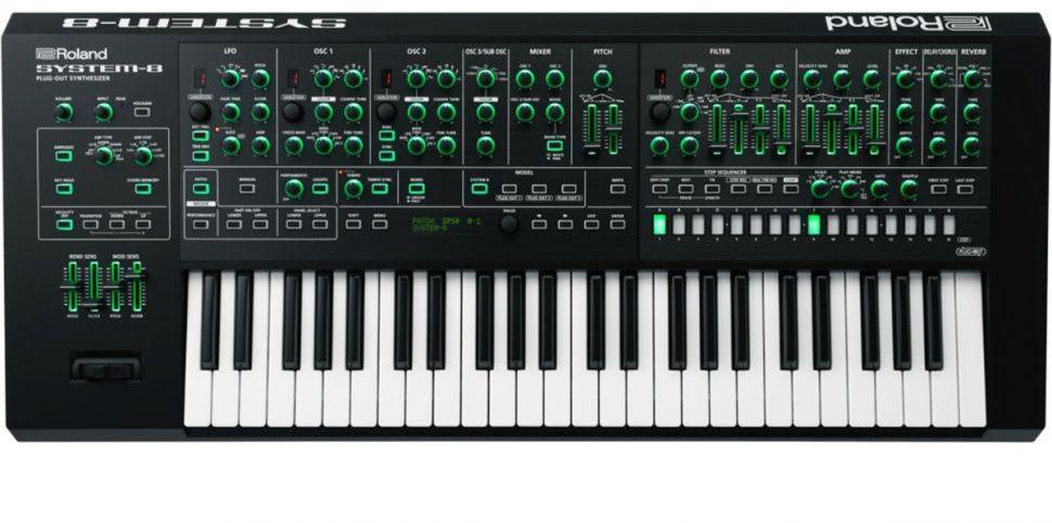 Synthétiseur Roland System-8