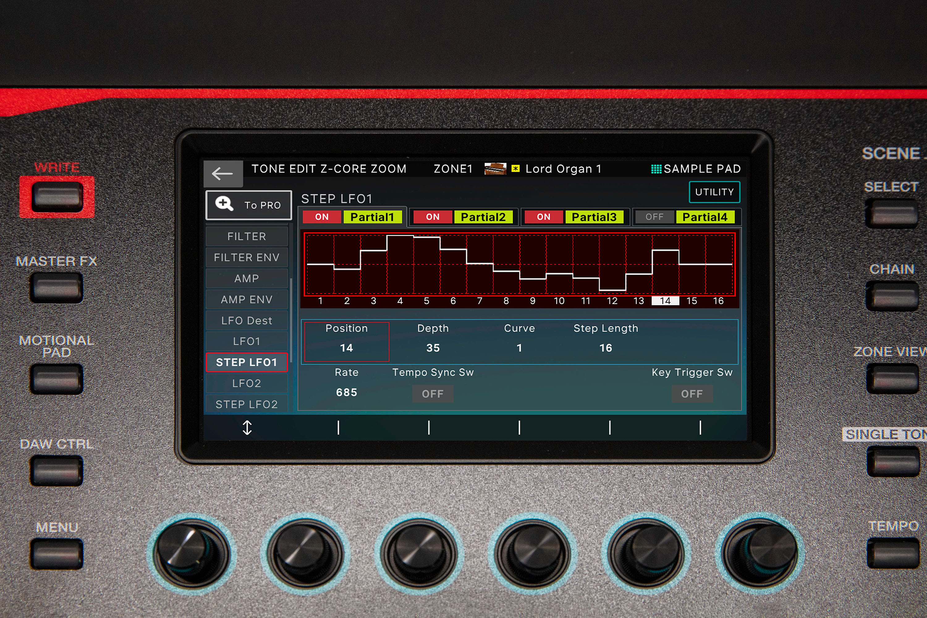 Roland Fantom-08 - Workstation - Variation 5