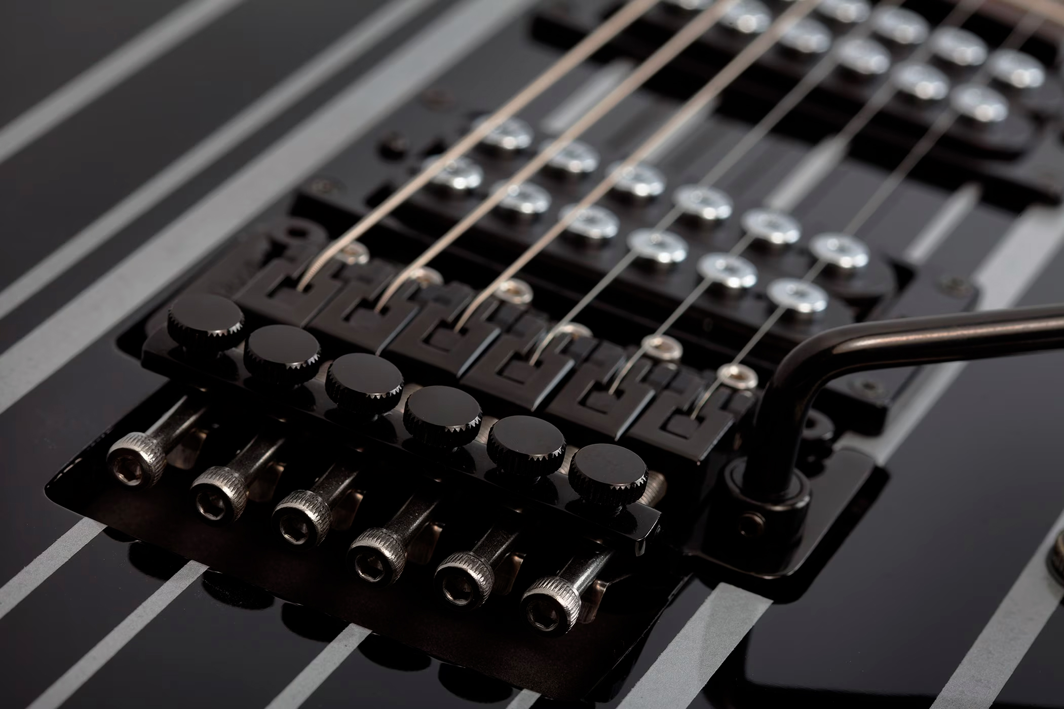 Schecter Synyster Standard Signature 2h Fr Eb - Gloss Black With Silver Pinstripes - Guitare Électrique Signature - Variation 2