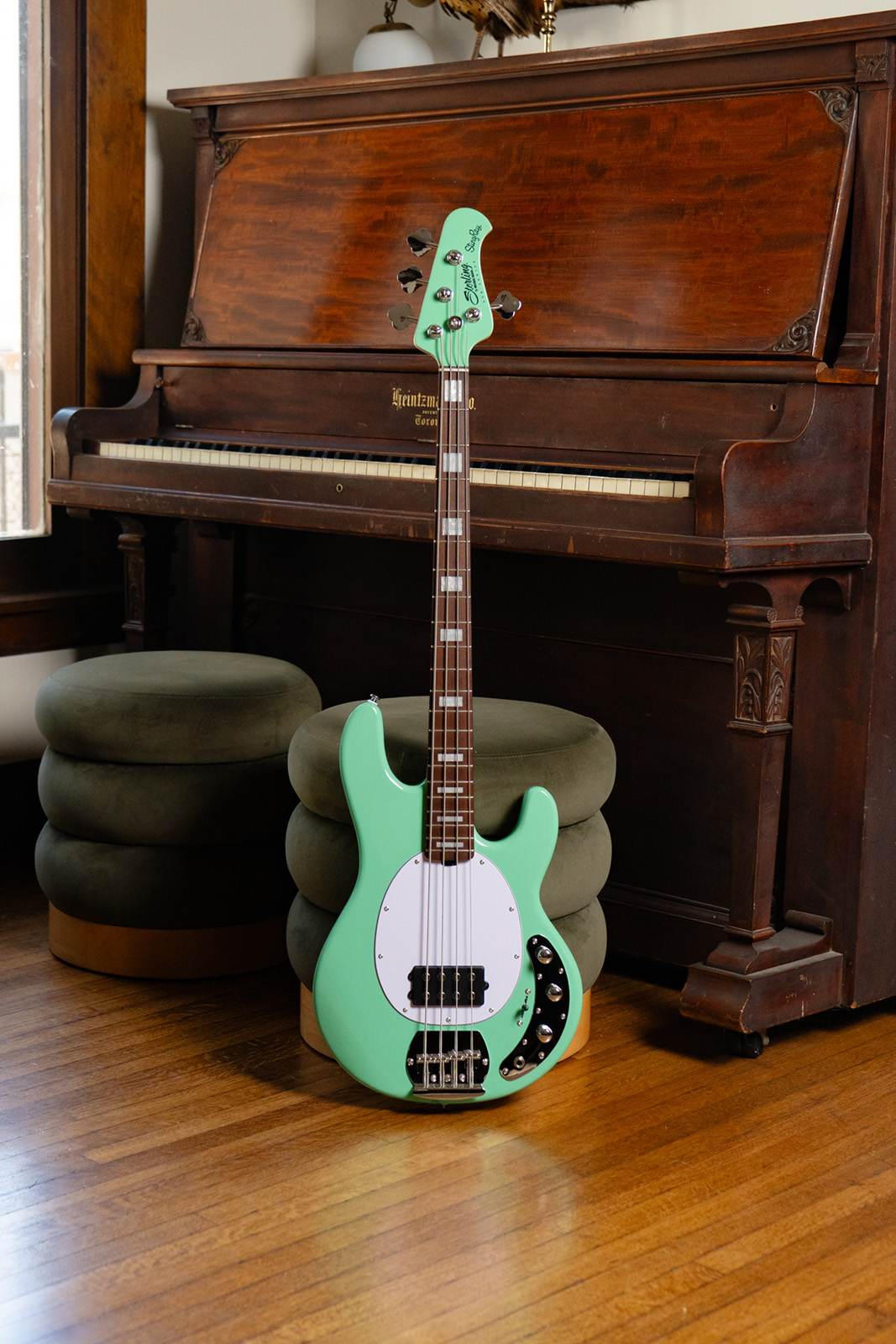 Sterling By Musicman Stingray4 Sub Series 1h Jat - Seafoam Green - Basse Électrique Solid Body - Variation 4
