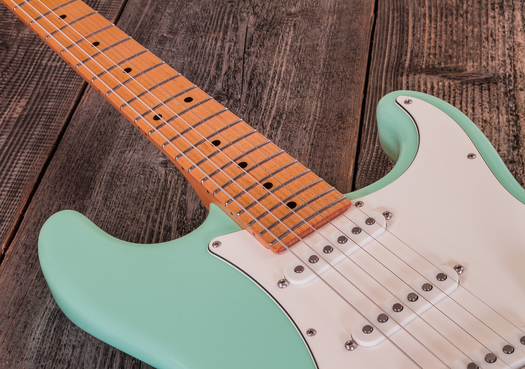 Suhr Classic S Antique Sss 01-csa-0020 3s Trem Mn #71418 - Light Aging Surf Green - Guitare Électrique Forme Str - Variation 5