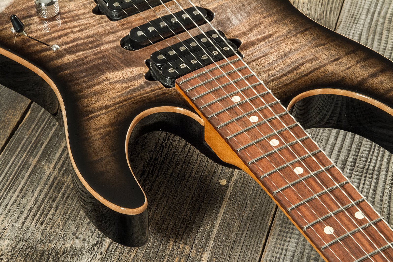 Suhr Modern Plus 01-mdp-0060 Hsh Trem Pf #72948 - Trans Charcoal Burst - Guitare Électrique Forme Str - Variation 2