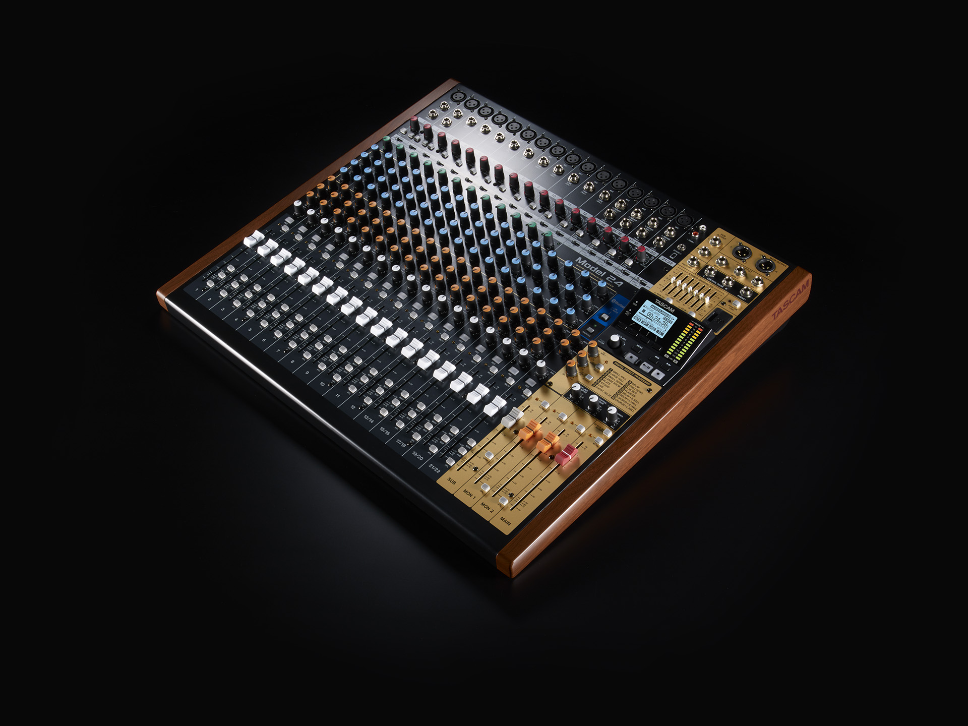 Tascam Model 24 - Table De Mixage Analogique - Variation 3