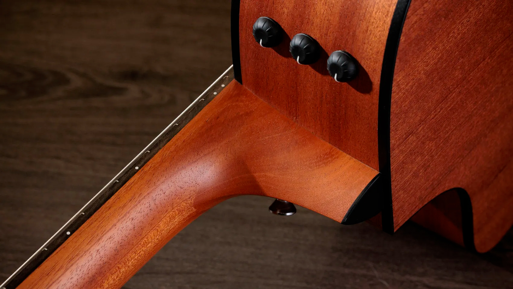 Taylor 112ce-n Grand Concert Cw Nylon Epicea Sapele Eb Esn - Natural Matte - Guitare Classique Format 4/4 - Variation 1