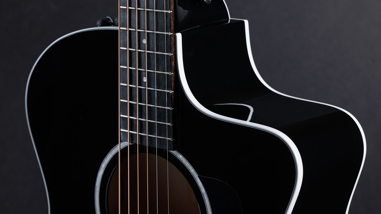 Taylor 214ce-blk Plus 2024 Grand Auditorium Cw Epicea Palissandre Eb Es2 - Black - Guitare Electro Acoustique - Variation 4