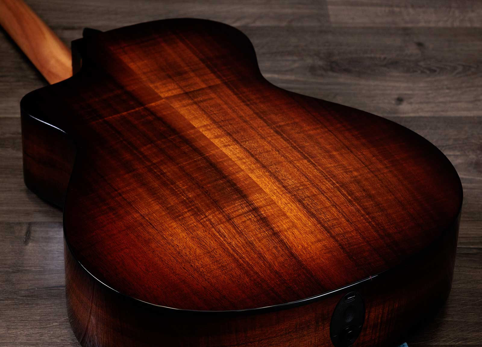 Taylor 222ce-k Dlx 2024 Grand Concert Cw Tout Koa Eb Es2 - Shaded Edgeburst - Guitare Folk - Variation 3
