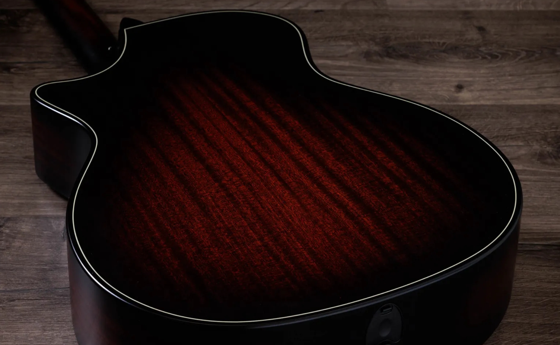 Taylor 324ce Builders Edition Next Gen. Grand Auditorium Cw Tout Acajou Eb Claria - Tobacco Kona Burst Satin - Guitare Folk - Variation 5