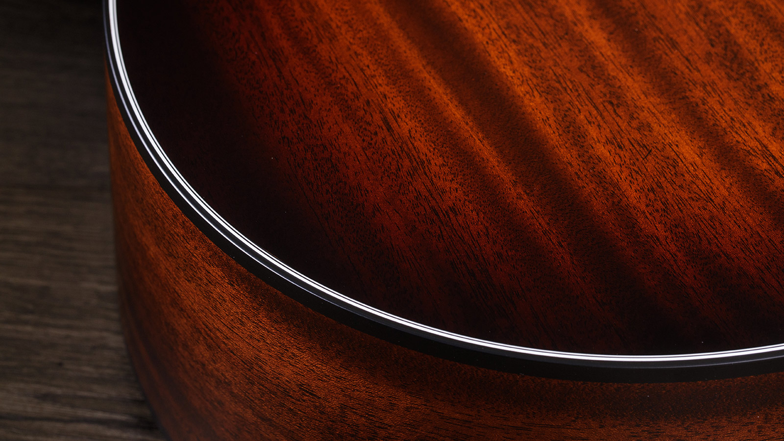 Taylor 327e Grand Pacific Acajou Blackwood Eb Es2 - Shaded Edge Burst - Guitare Electro Acoustique - Variation 5