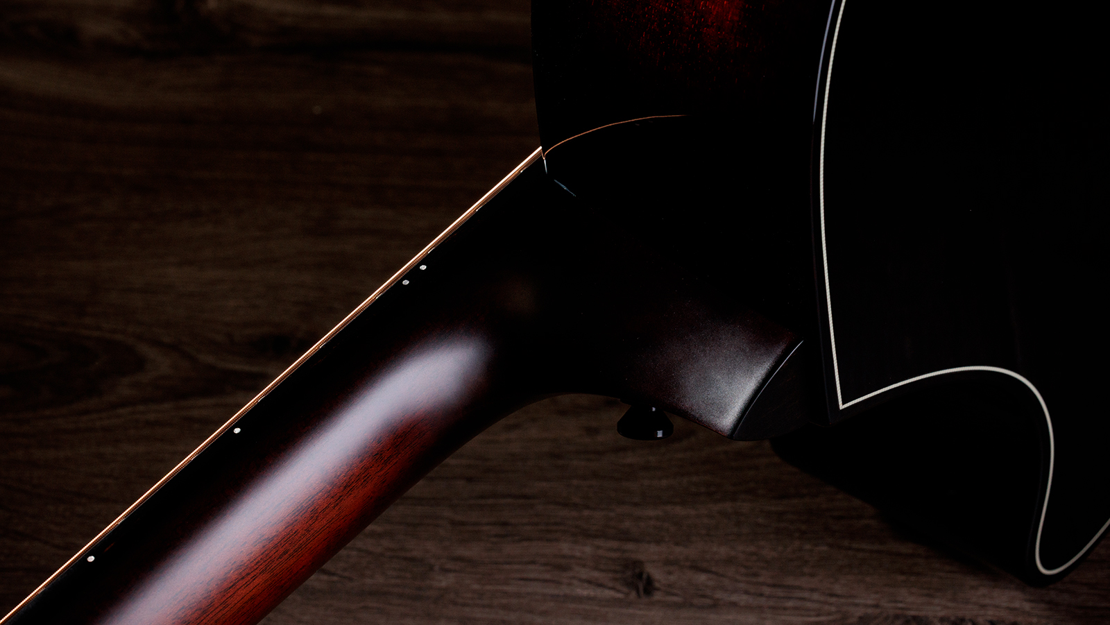 Taylor 524ce Builders Edition Next Gen. Grand Auditorium Cw Acajou Frene Eb Claria - Kona Burst - Guitare Folk - Variation 6