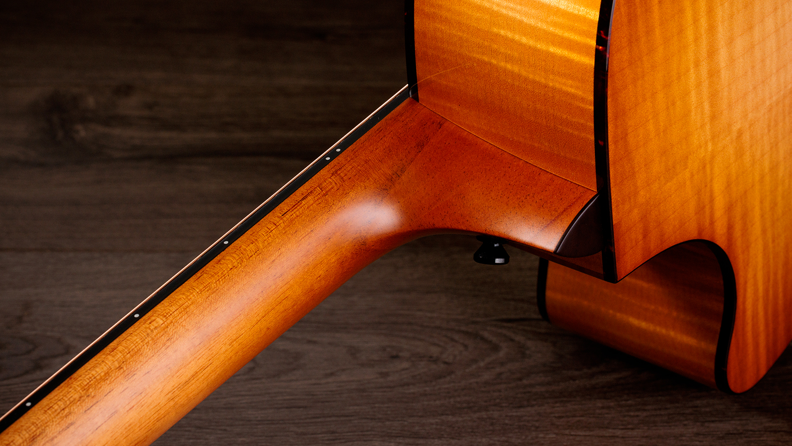 Taylor 614ce Next Gen. Grand Auditorium Cw Epicea Erable Eb Claria - Antique Blonde - Guitare Folk - Variation 6