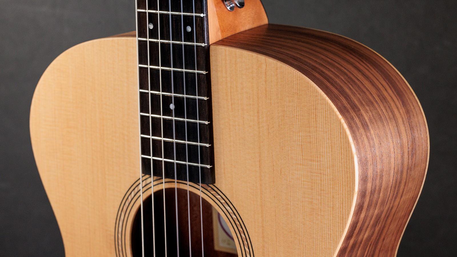 Taylor Academy 12e-n Walnut Lh Grand Concert Gaucher Epicea Noyer Eb Esb - Natural Matte - Guitare Classique Format 4/4 - Variation 2