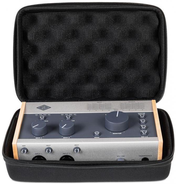 Housse et etuis produit studio Udg U 8492 bl (Volt 176/276/476)