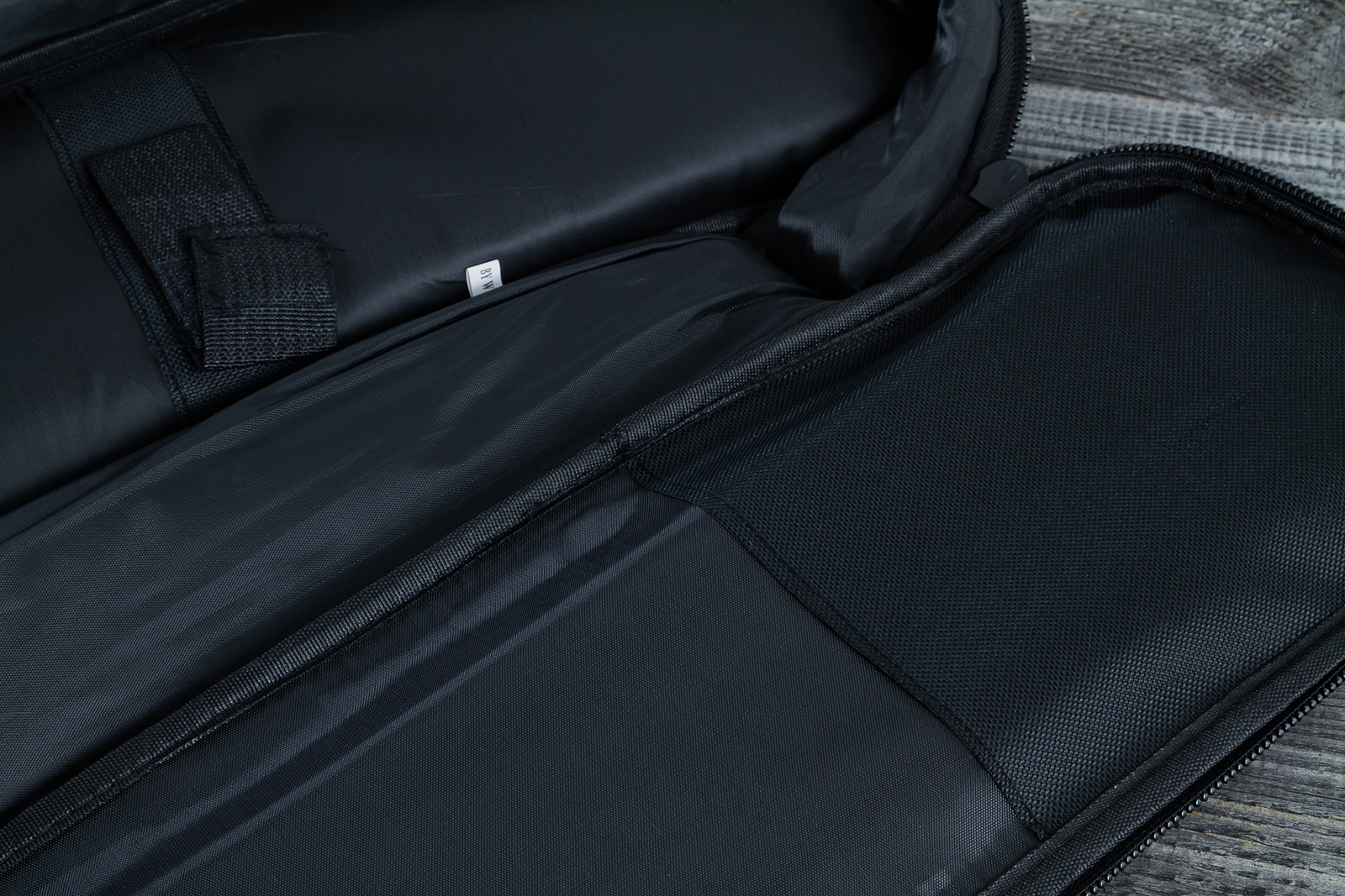 X-tone 15mm Black V2 (2015 Bas-bk) - Housse Basse Électrique - Variation 8