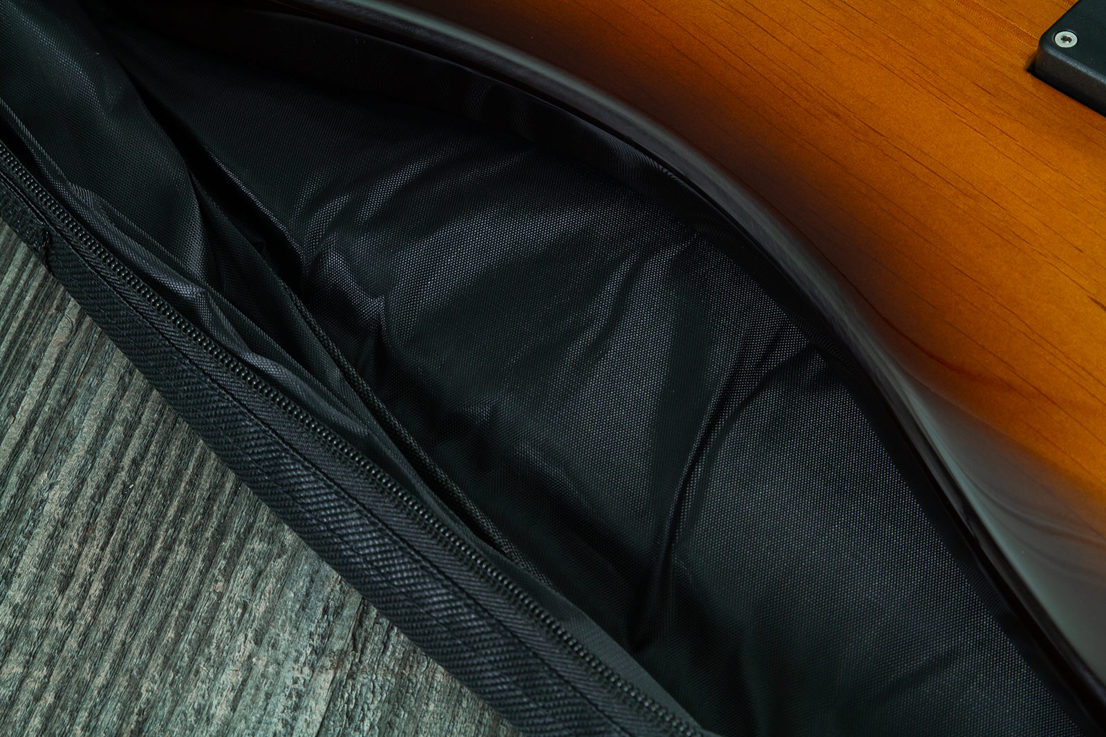 X-tone 5mm Black V2 (2005 Bas-bk) - Housse Basse Électrique - Variation 5