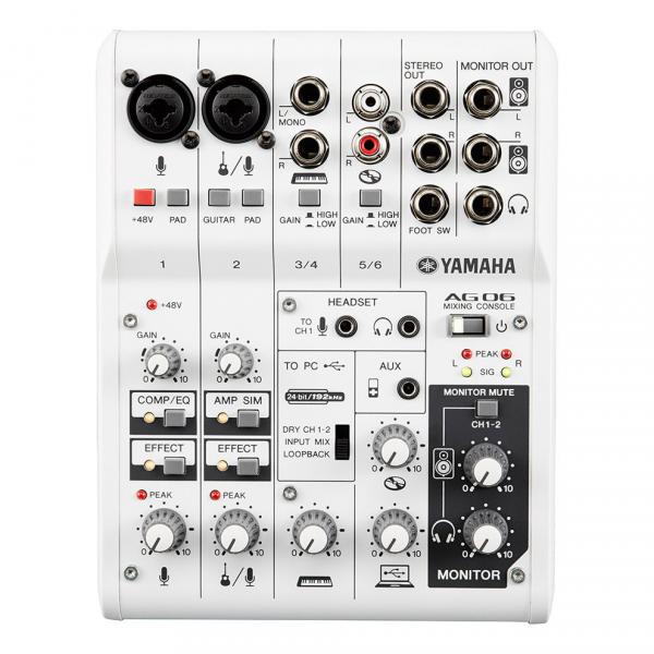 Table de mixage analogique Yamaha AG06