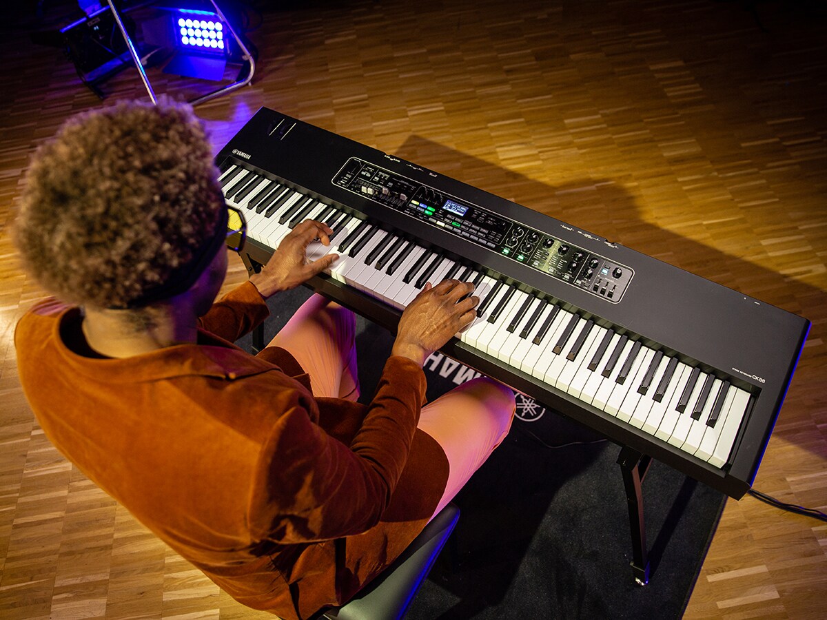 Yamaha Ck 61 - Clavier De ScÈne - Variation 6