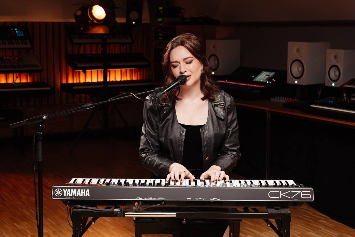 Yamaha Ck 76 - Clavier De ScÈne - Variation 21